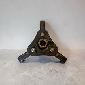 Blue Point‎ Tools 3/8 Drive Adjustable Spider Oil Filter Wrench FWA6296